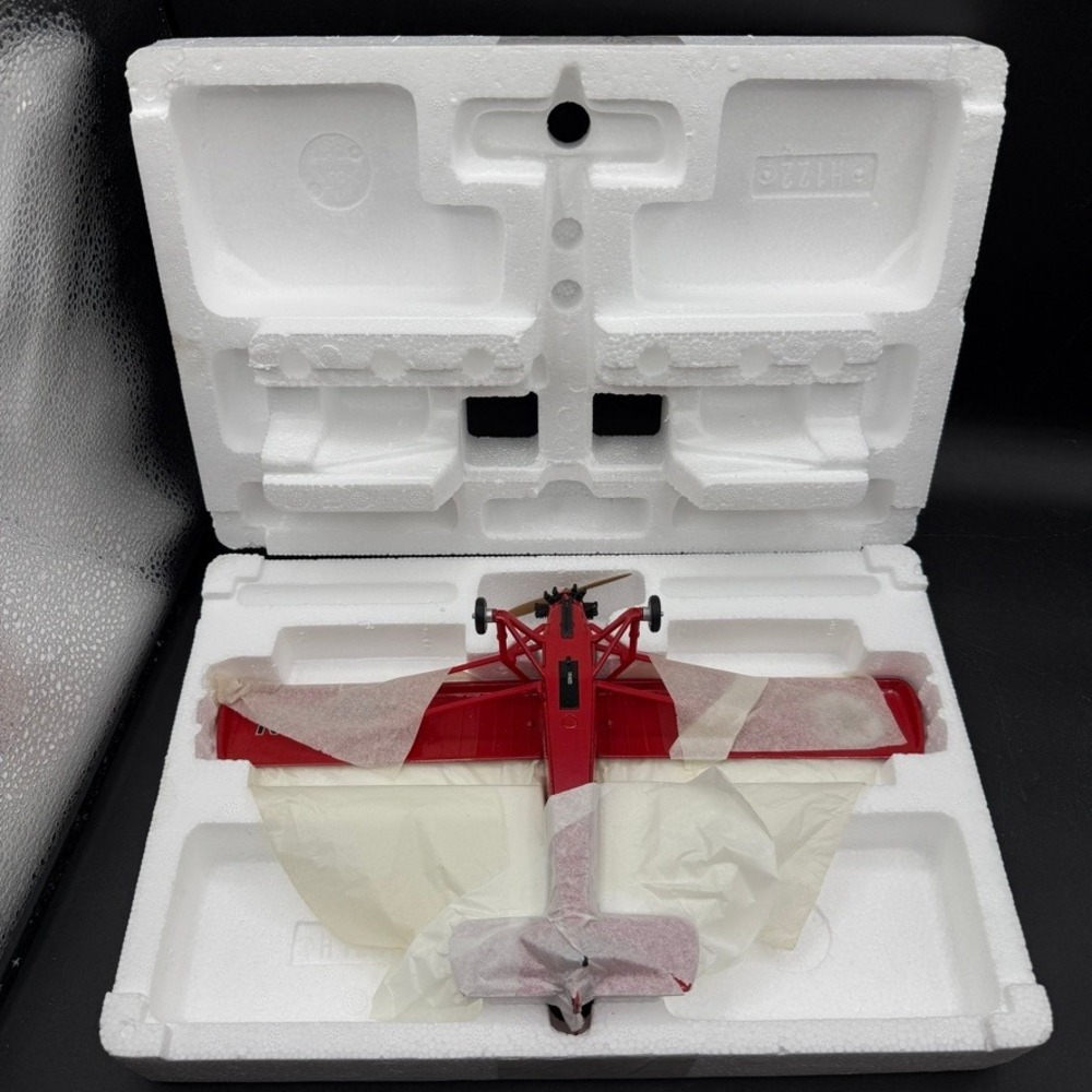 Vintage Wings of Texaco 1929 Curtiss Robin Airplane Bank Diecast Red OS Vintage